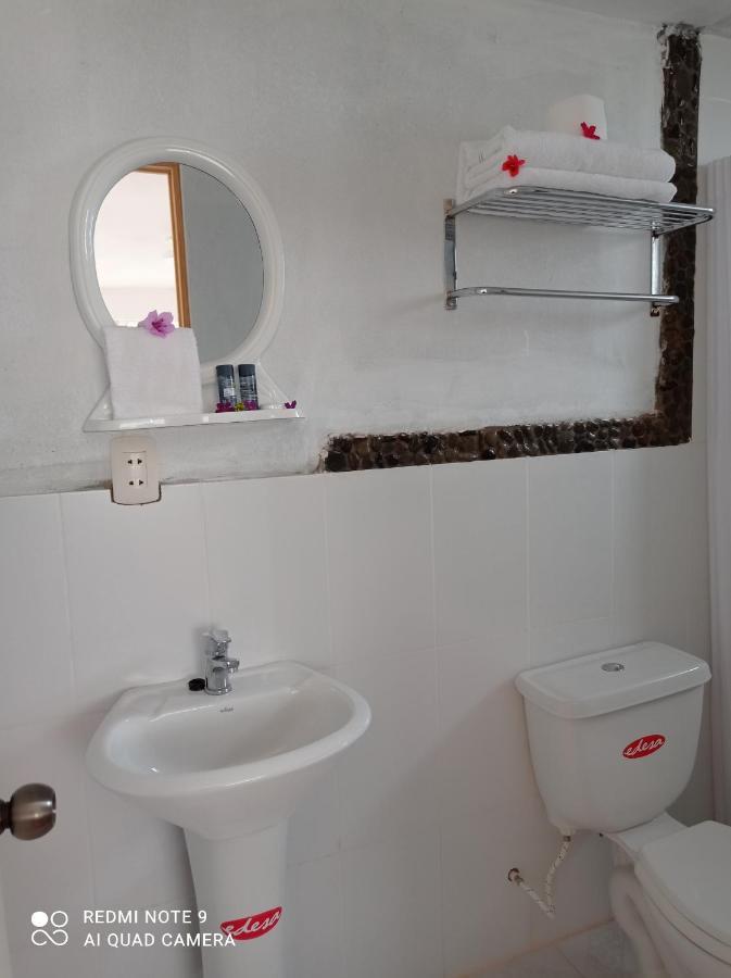 Hospedaje Y Restaurante Saywa Llachon Εξωτερικό φωτογραφία